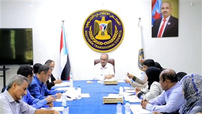 الأمانة العامة تناقش تقرير المشهد السياسي وأبرز مستجدات الأوضاع على الساحة الجنوبية 