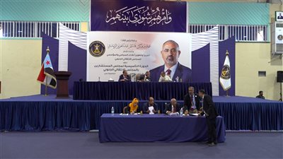 مجلس المستشارين يعقد اجتماعه التأسيسي في العاصمة عدن