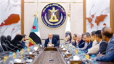 الرئيس الزُبيدي يؤكد دعمه للجهاز المركزي للرقابة والمحاسبة 