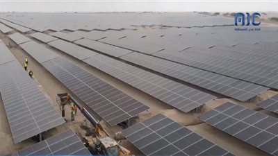 مكتب المحرمي يطّلع على المراحل الأخيرة من مشروع الطاقة الشمسية بعدن 