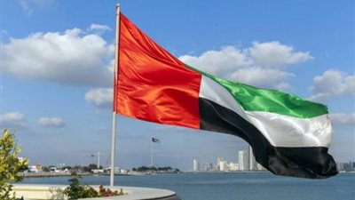 الإمارات تمدد 