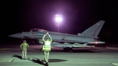 الطيران الأمريكي – البريطاني يستهدف مواقع حوثية بصعدة بثلاث غارات جوية