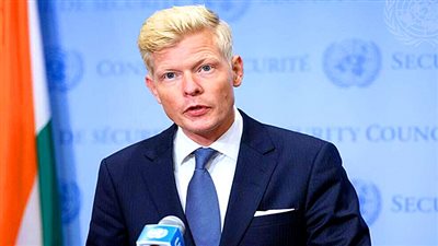 جروندبرج يبحث في الإمارات تطورات الأزمة وجهود الدفع بعملية السلام