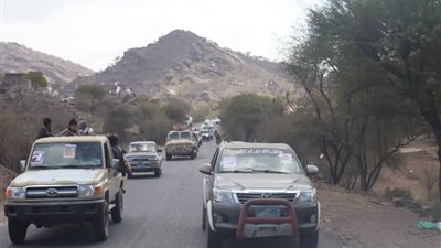 تشييع جثمان الشهيد الإعلامي عبد الكريم العبادي بموكب جنائز مهيب 