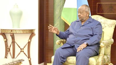 رئيس جيبوتي: نتابع تطورات البحر الأحمر... ونرفض استهداف أي طرف من أراضينا