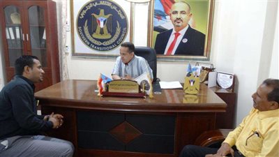 رئيس انتقالي لحج يلتقي مدير مكتب التعليم الفني المهني بالمحافظة