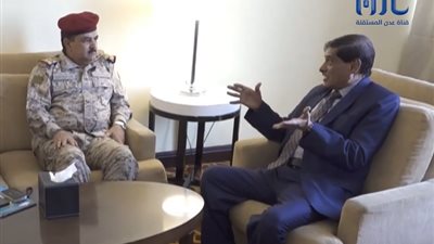 البحسني يناقش مع وزير الدفاع مستجدات الأوضاع العسكرية والأمنية في البلاد