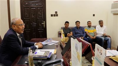 الكثيري يلتقي إدارة نادي وحدة الحامي ويبارك تأهله إلى تصفيات النهائي