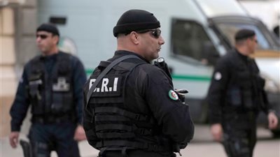 الجزائر تعلن اعتقال عناصر داعمة للإرهاب