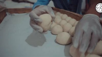 عملية الفارس الشهم3 تواصل حملة تقديم الخبز المدعم للنازحين في قطاع غزة