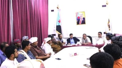  إجراء استلام وتسليم بين الهيئة التنفيذية السابقة والجديدة لانتقالي المهرة