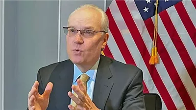 ليندركينغ يناقش بالرياض ومسقط الوقف الفوري لهجمات الحوثيين 