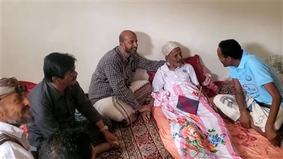 رئيس كتلة وادي حضرموت بالجمعية الوطنية يزور عدداً من المناضلين الجنوبيين