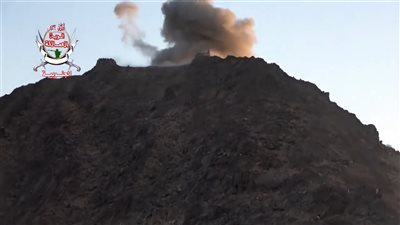 مليشيا الحوثي تستهدف مناطق سكنية في مديرية عين بمحافظة شبوة