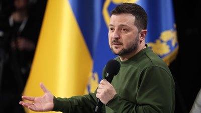 زيلينسكي: أرى 