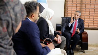 اليافعي يؤكد دعم المجلس الانتقالي لجهود إحلال السلام