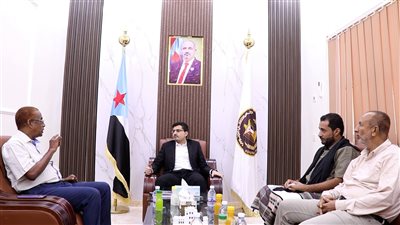 انتقالي المهرة يبحث مع مكتب الصحة تعزيز التعاون المشترك