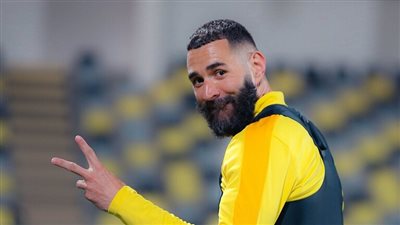 بنزيما يوجه صدمة لاتحاد جدة قبل الـ