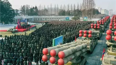 كوريا الشمالية تلوح بإجراءات عملية قوية لتعزيز قوتها العسكرية