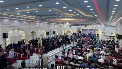 صور.. حفل خطابي وفني في أبين بمناسبة الذكرى الـ 7 لإعلان عدن التاريخي