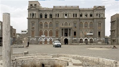 إذاعة لحج المهملة.. من يُعيد صوتها الإعلامي؟ 