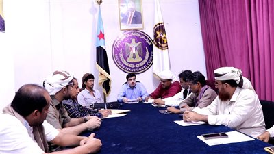 تنفيذية انتقالي المهرة تستعرض المستجدات السياسية والأمنية والخدمية بالمحافظة