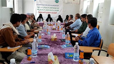 جلسة حوارية حول مخاطر إطلاق الأعيرة النارية في المناسبات بمديرية بيحان