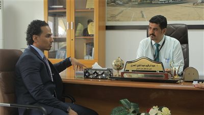 السقاف يناقش إمكانية تطوير البنية التحتية لمطار عدن الدولي