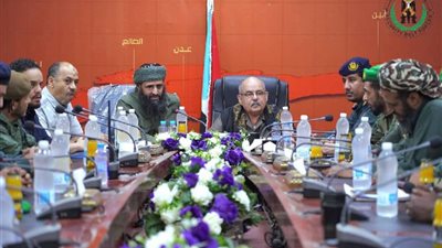 قائد الحزام الأمني يؤكد تقديم المتورطين في قضية قتل الشاب أكرم اليافعي للعدالة