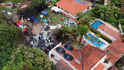 انتشال جثث ضحايا الطائرة البرازيلية المنكوبة والعثور على الصندوقين الأسودين