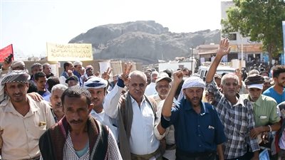 انتزاع حقوق المبعدين عن وظائفهم.. انتصار جنوبي يعيد الحق لأهله 