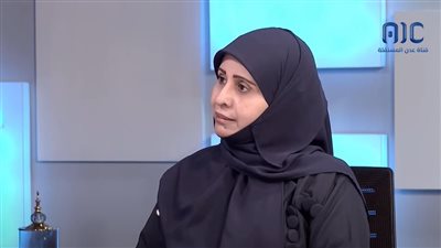 تربية عدن تحذر بعض المدارس من فرض جبايات على الطلاب باسم الوزارة