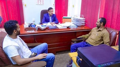 محافظ شبوة يشيد بتدخلات منظمة أطباء بلا حدود بالمحافظة