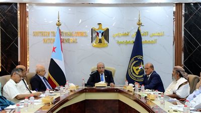 الهيئة الإدارية للجمعية الوطنية تقف أمام تقرير لجنة الفكر والإرشاد الديني