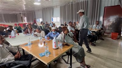 تطوير الرعاية الصحية في حلقة نقاشية بالضالع