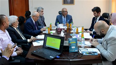 وزير التخطيط يبحث مع وفد أوروبي مشروع تعزيز الصمود الاقتصادي