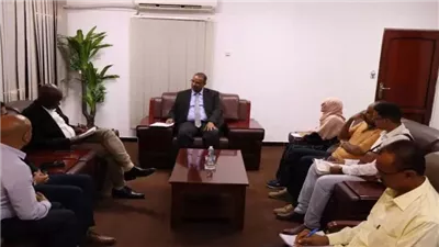 الوزير الزعوري يدعو اليونيسف لاستمرار التنسيق في مشاريع حماية الطفل