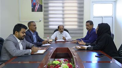 فريق الحوار الوطني الجنوبي يشيد بالزيارة التاريخية للرئيس الزُبيدي إلى الولايات المتحدة