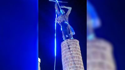 شباب نادي الصمود في ردفان يستعد للاحتفال بذكرى ثورة أكتوبر المجيدة