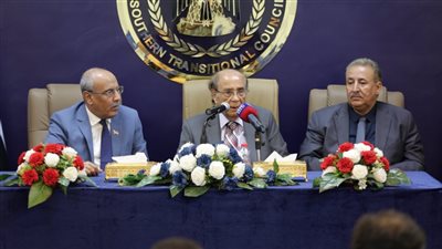 القائم بأعمال رئيس المجلس يستقبل دولة الرئيس حيدر  العطاس