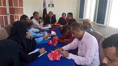 الشقي يرأس اجتماعًا لانتقالي أبين ويحث على مضاعفة الجهود لخدمة المواطنين