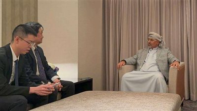 الرئيس الزُبيدي يثمّن الدعم الإنساني الذي تقدمه جمهورية الصين لبلادنا