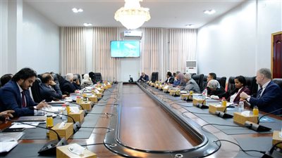 فريق حكومي يناقش تقرير المناخ والتنمية مع البنك الدولي