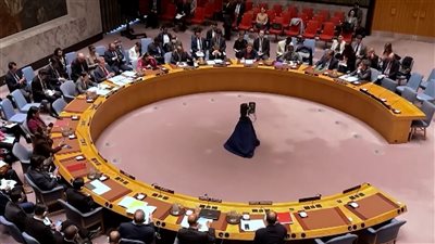 مجلس الأمن يدين الانتهاكات في اليمن ويدعو لحماية العمليات الإنسانية