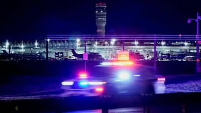 شلّ مطار ريغن.. قتلى في حادث سقوط طائرة أمريكية بنهر بوتوماك