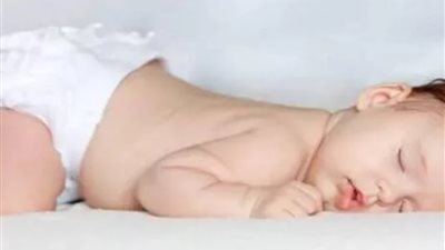 طرق فعّالة لتعزيز نوم حديثي الولادة طوال الليل