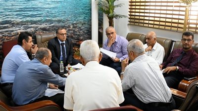 جامعة عدن تستعرض بنود توقيع اتفاقية مع الجامعة المالية الروسية