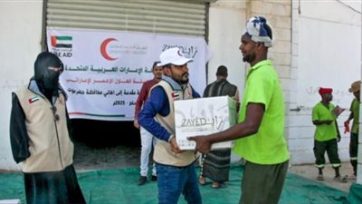 15 ألف مستفيد من مساعدات إماراتية جديدة في حضرموت