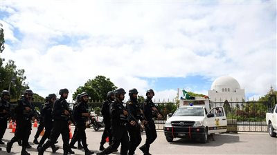 مقتل 3 إرهابيين وشرطي بهجوم على مركز للشرطة شمال غرب باكستان