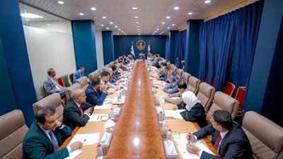 هيئة الرئاسة تناقش ما تم إنجازه في برنامج التعافي الاقتصادي وتؤكد ضرورة التكاتف لاستدامة التحسّن